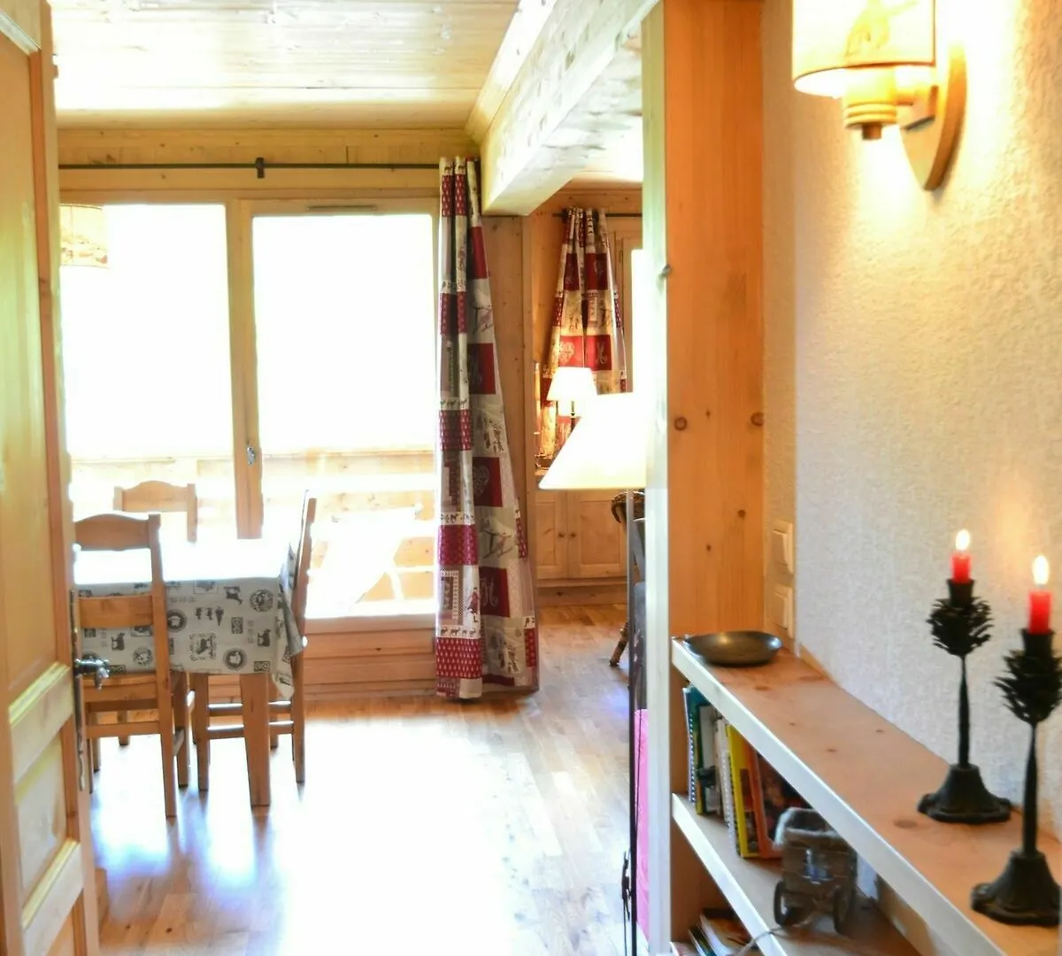 Apt E4 Les Echelles - Aravis Holidays Le Grand-Bornand 0*,  Frankreich