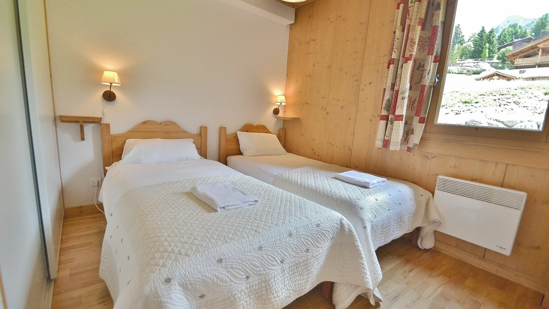 Apt E4 Les Echelles - Aravis Holidays Le Grand-Bornand Apartment